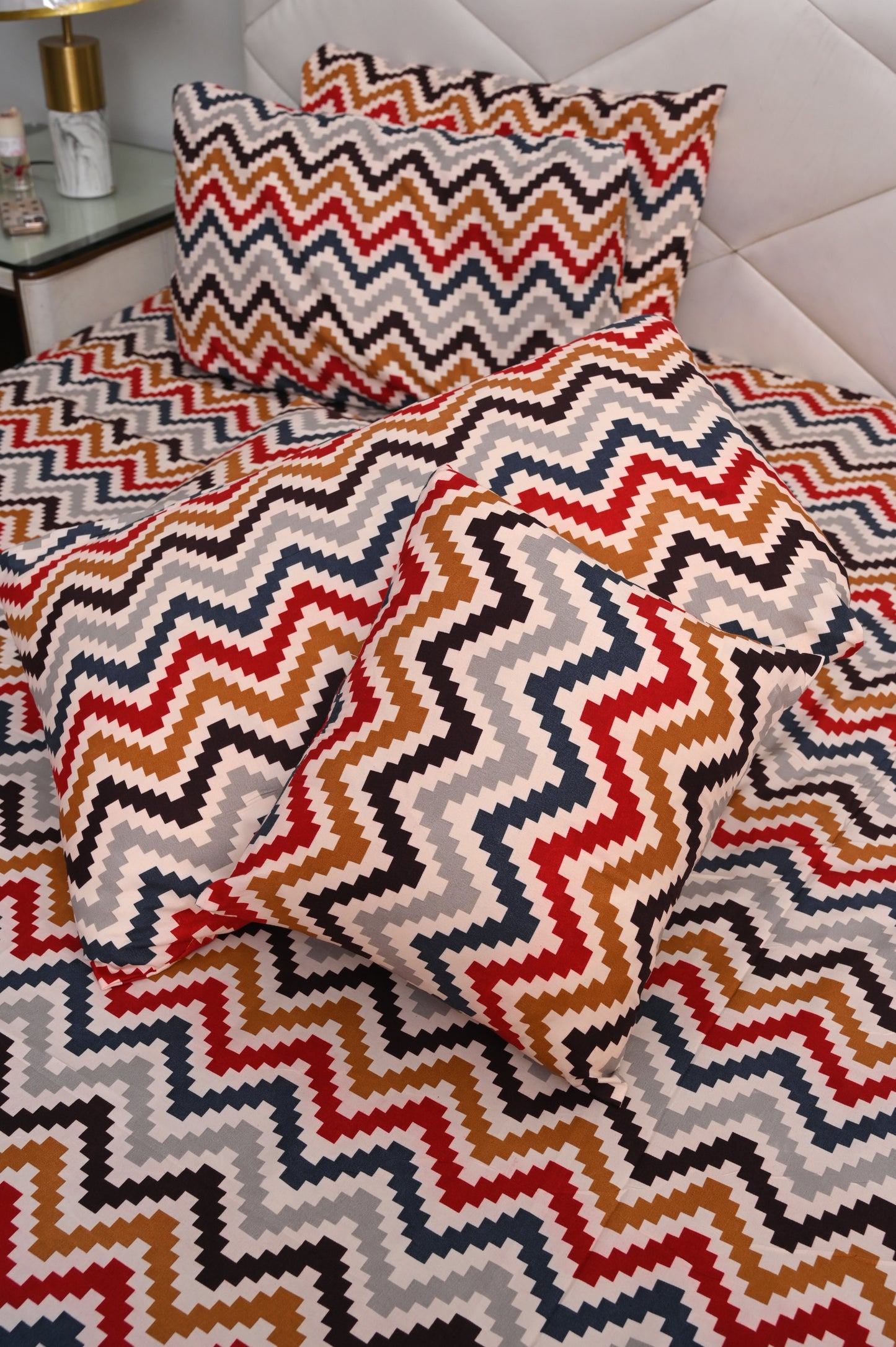 Colour Wave Printed Bedsheet